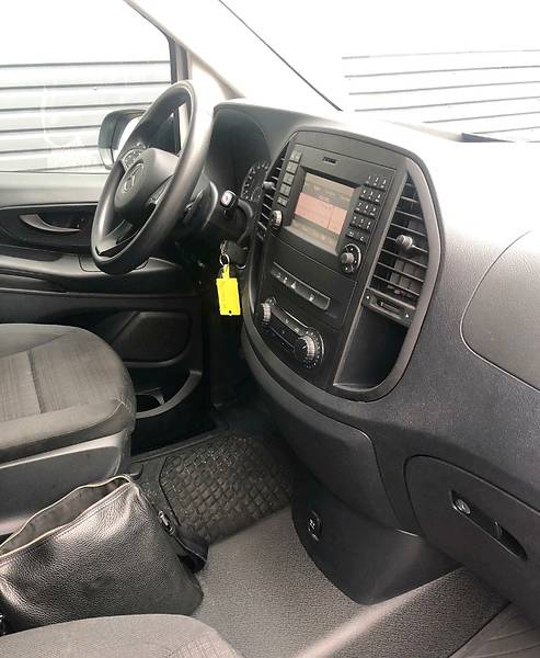 Грузопассажирский фургон Mercedes-Benz Vito 2017 в Казатине