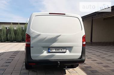Вантажопасажирський фургон Mercedes-Benz Vito 2016 в 