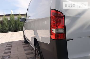 Вантажопасажирський фургон Mercedes-Benz Vito 2016 в 