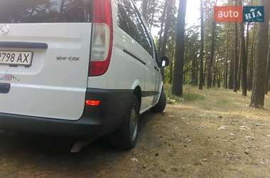 Грузовой фургон Mercedes-Benz Vito 2005 в 