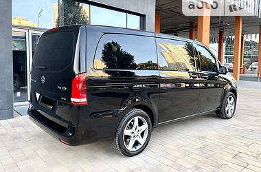 Мінівен Mercedes-Benz Vito 2020 в 