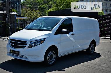 Вантажний фургон Mercedes-Benz Vito 2016 в Києві