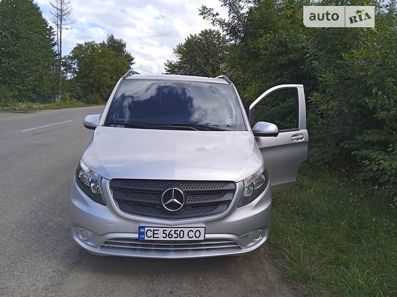 Минивэн Mercedes-Benz Vito 2017 в Черновцах