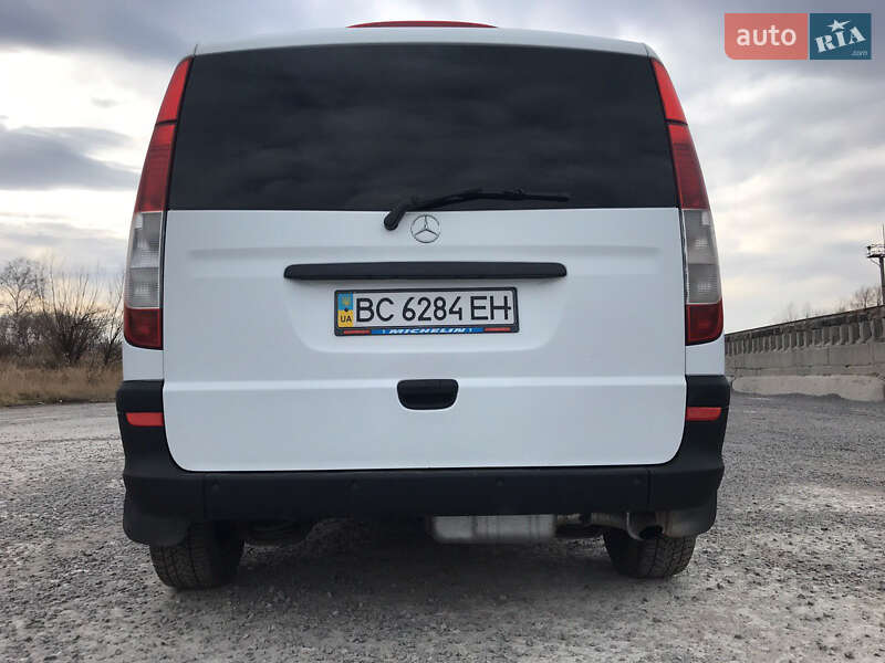 Минивэн Mercedes-Benz Vito 2006 в Дрогобыче