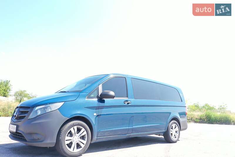 Мінівен Mercedes-Benz Vito 2015 в Дніпрі