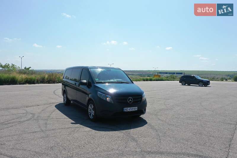 Мінівен Mercedes-Benz Vito 2015 в Дніпрі