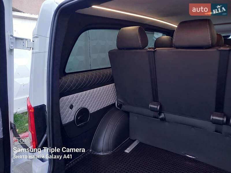 Минивэн Mercedes-Benz Vito 2018 в Черновцах