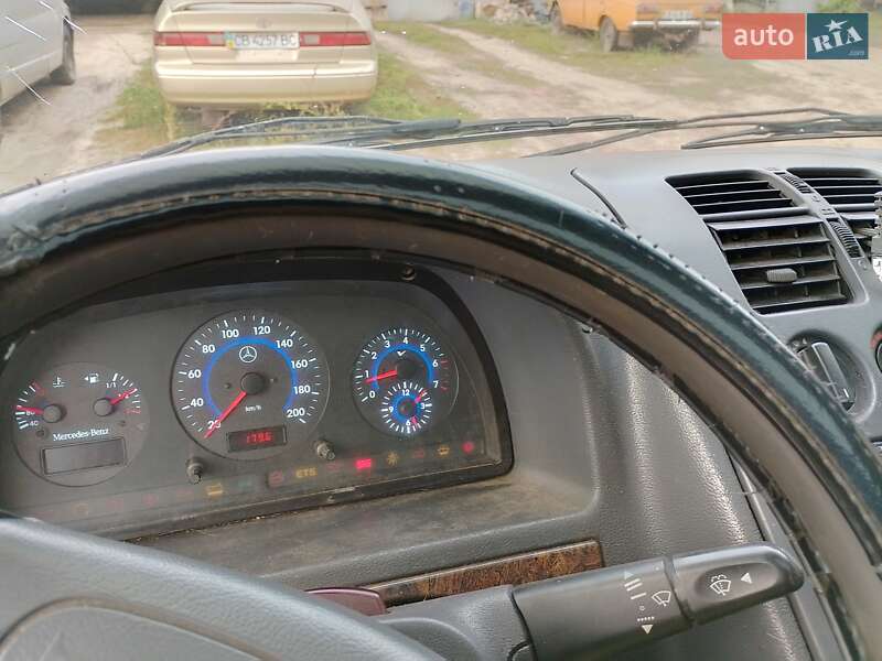 Минивэн Mercedes-Benz Vito 1997 в Чернигове