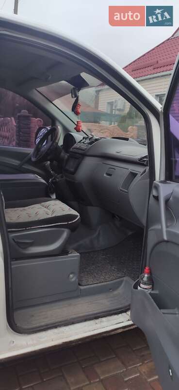Минивэн Mercedes-Benz Vito 2004 в Апостолово