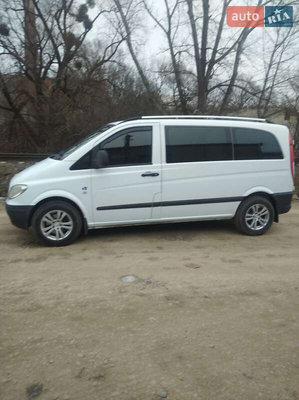 Минивэн Mercedes-Benz Vito 2007 в Черновцах