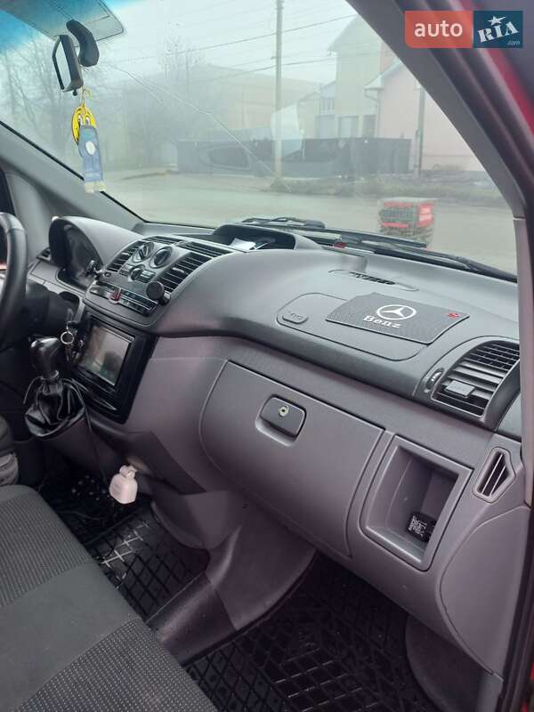 Минивэн Mercedes-Benz Vito 2007 в Черновцах