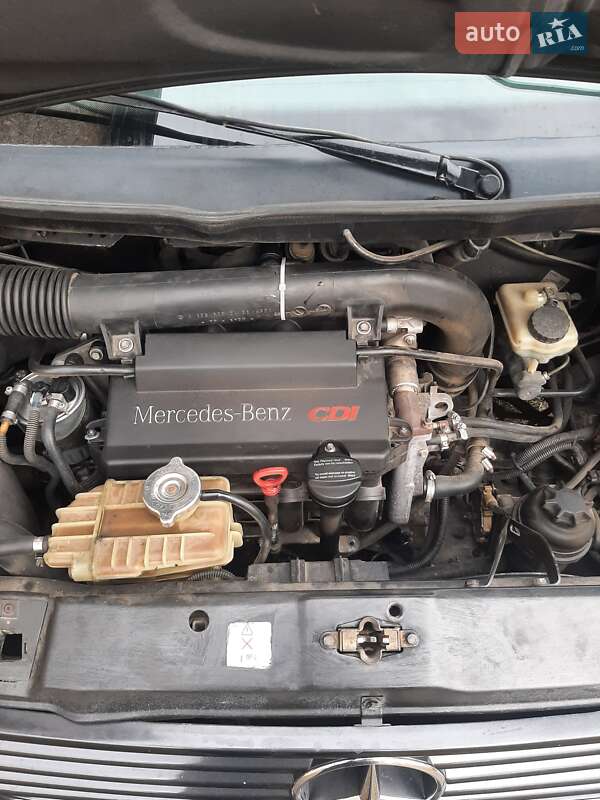 Минивэн Mercedes-Benz Vito 2000 в Сторожинце