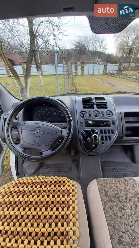 Минивэн Mercedes-Benz Vito 1999 в Нетешине