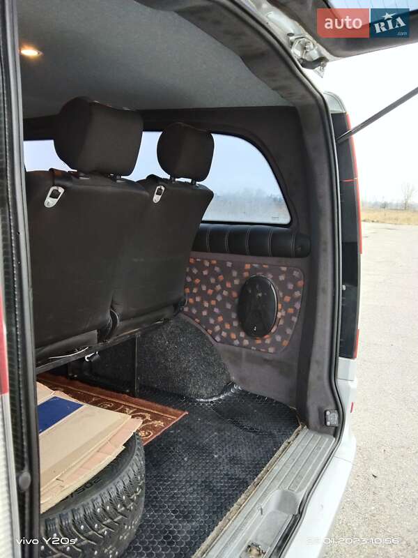 Мінівен Mercedes-Benz Vito 2010 в Котельві