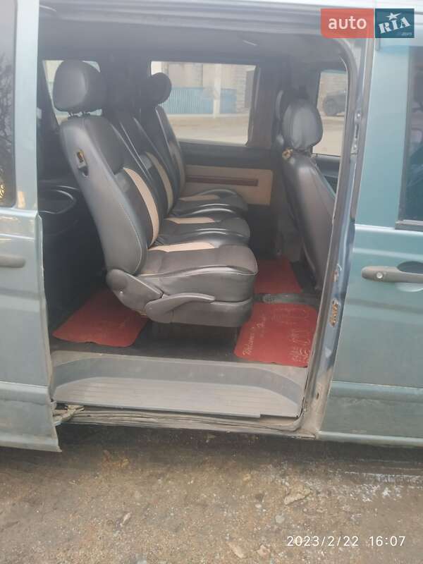 Минивэн Mercedes-Benz Vito 2003 в Вольнянске