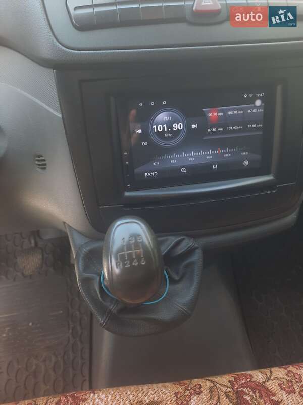 Минивэн Mercedes-Benz Vito 2008 в Тячеве фото 8 Минивэн Mercedes-Benz Vito 2008 в Тячеве