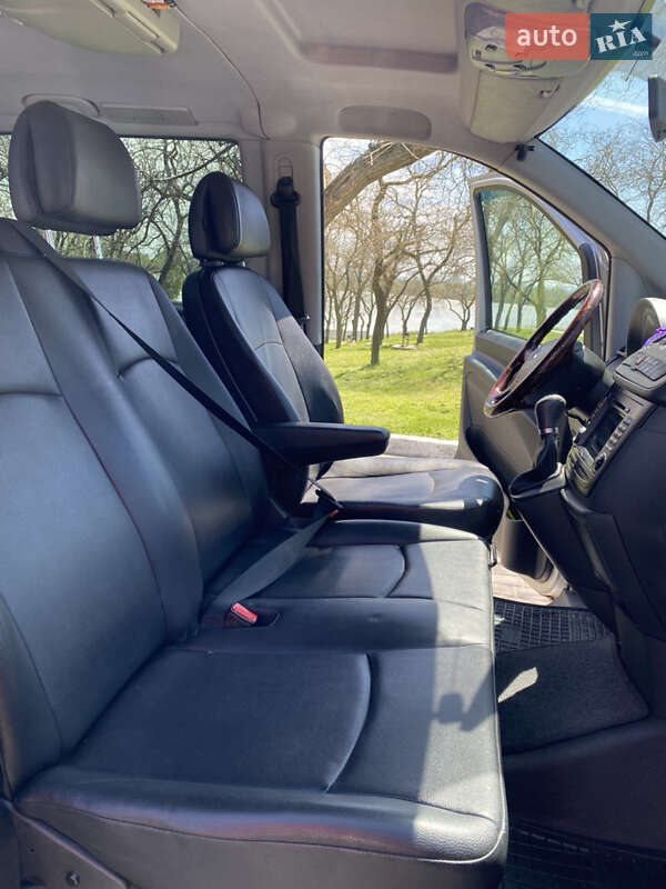 Мінівен Mercedes-Benz Vito 2011 в Ізмаїлі