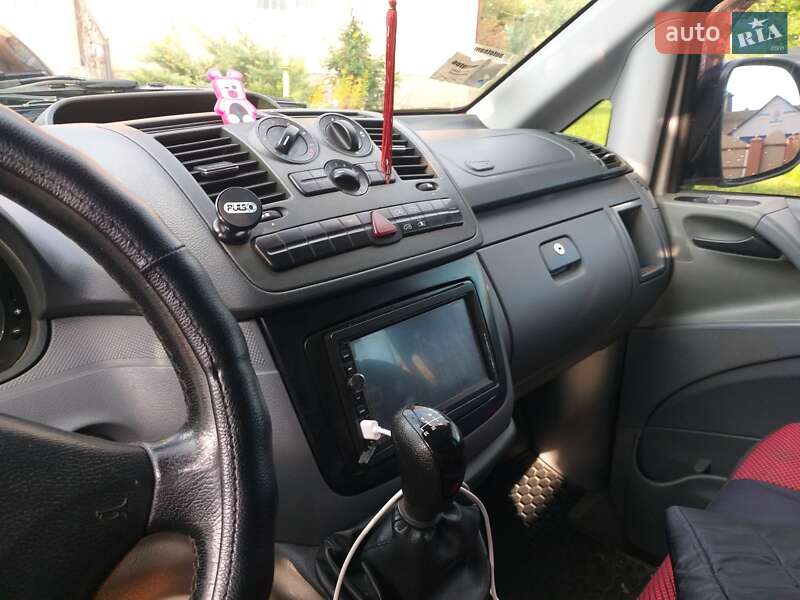 Минивэн Mercedes-Benz Vito 2006 в Межгорье