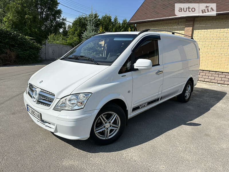 Грузовой фургон Mercedes-Benz Vito 2010 в Харькове фото Грузовой фургон Mercedes-Benz Vito 2010 в Харькове