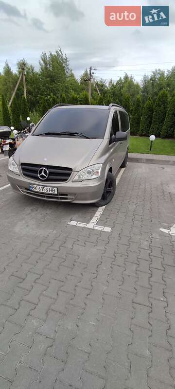 Минивэн Mercedes-Benz Vito 2012 в Рокитном