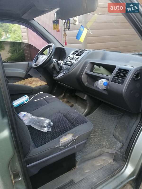 Минивэн Mercedes-Benz Vito 2001 в Олевске фото 6 Минивэн Mercedes-Benz Vito 2001 в Олевске