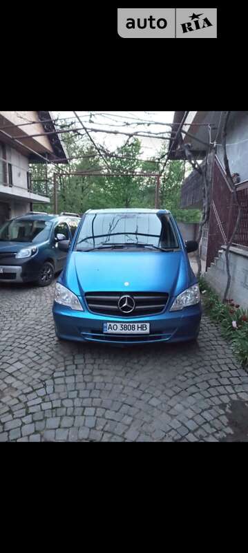 Минивэн Mercedes-Benz Vito 2010 в Иршаве