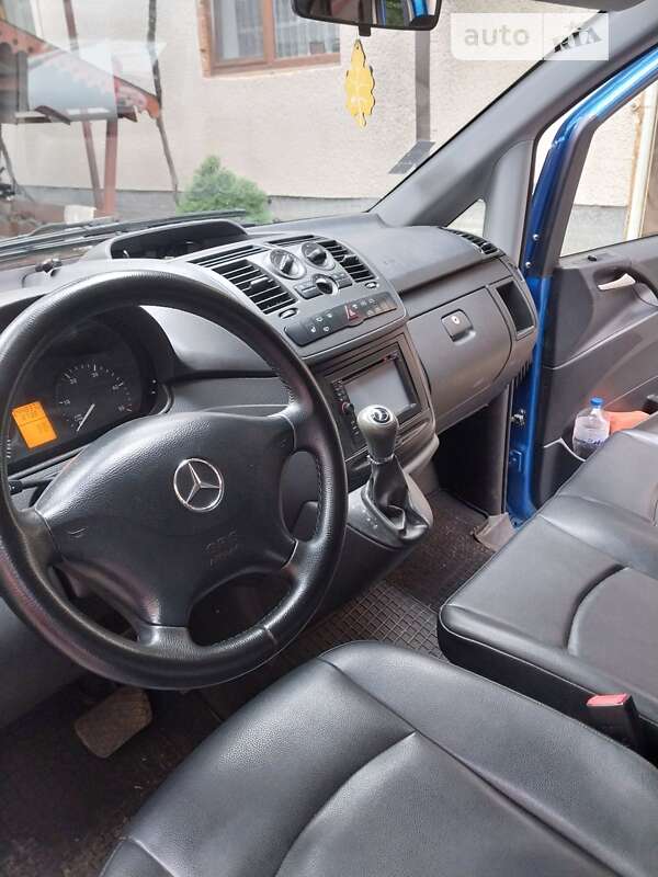 Минивэн Mercedes-Benz Vito 2010 в Иршаве