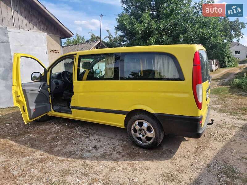 Минивэн Mercedes-Benz Vito 2005 в Кельменцах