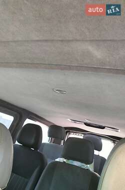 Минивэн Mercedes-Benz Vito 2005 в 