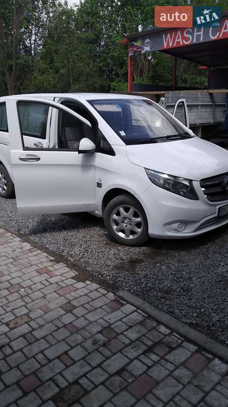 Мінівен Mercedes-Benz Vito 2016 в Хмельницькому