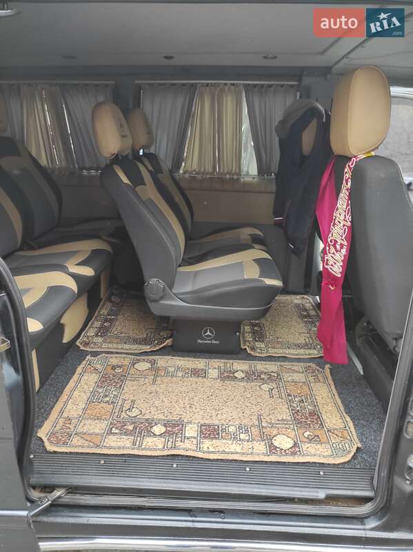 Мінівен Mercedes-Benz Vito 2001 в Києві