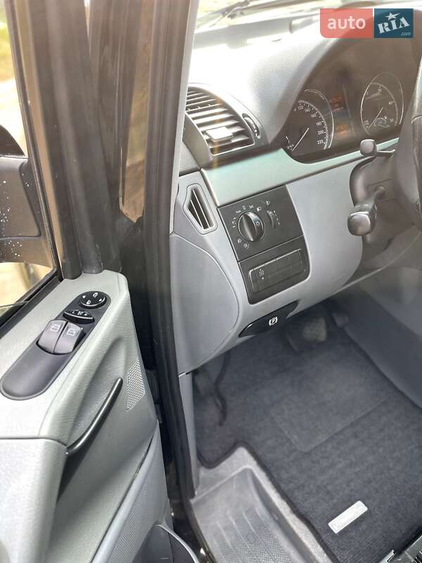 Мінівен Mercedes-Benz Vito 2010 в Кіцмані