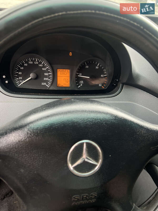 Минивэн Mercedes-Benz Vito 2008 в Косове
