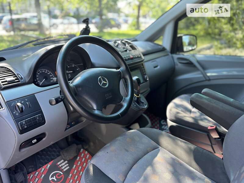Минивэн Mercedes-Benz Vito 2009 в Киеве