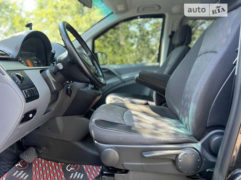 Минивэн Mercedes-Benz Vito 2009 в Киеве