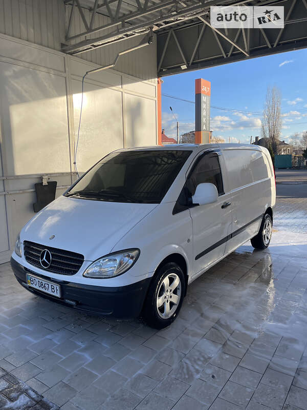 Вантажний фургон Mercedes-Benz Vito 2008 в 