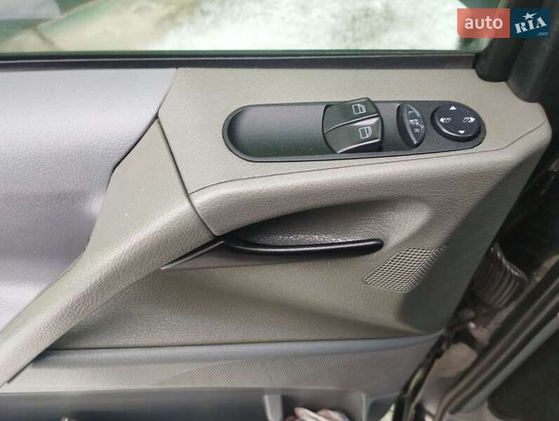 Минивэн Mercedes-Benz Vito 2008 в Ужгороде фото 13 Минивэн Mercedes-Benz Vito 2008 в Ужгороде