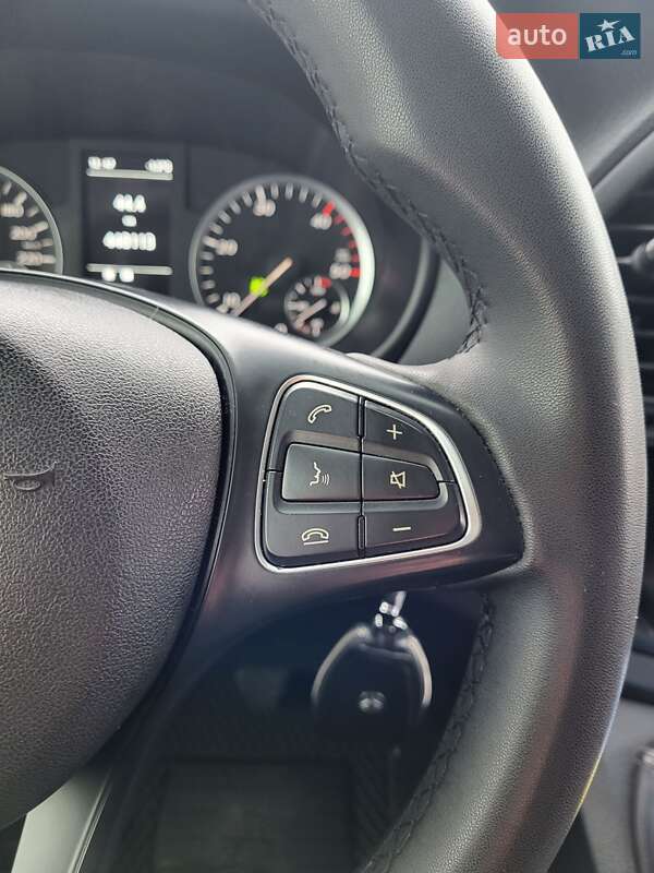 Минивэн Mercedes-Benz Vito 2015 в Полтаве