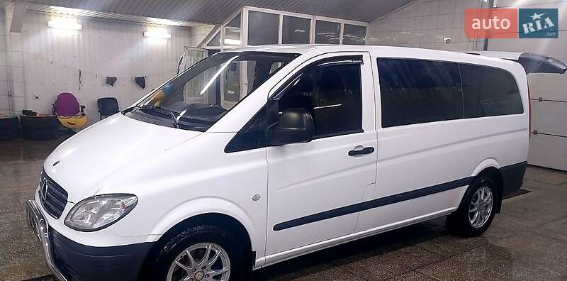 Минивэн Mercedes-Benz Vito 2009 в Котельве