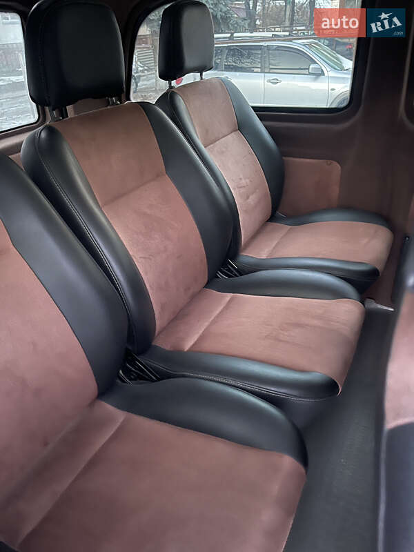 Минивэн Mercedes-Benz Vito 2011 в Киеве фото 10 Минивэн Mercedes-Benz Vito 2011 в Киеве
