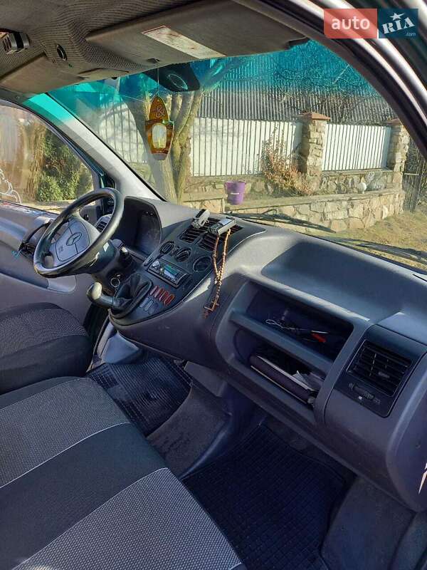 Минивэн Mercedes-Benz Vito 2000 в Межгорье