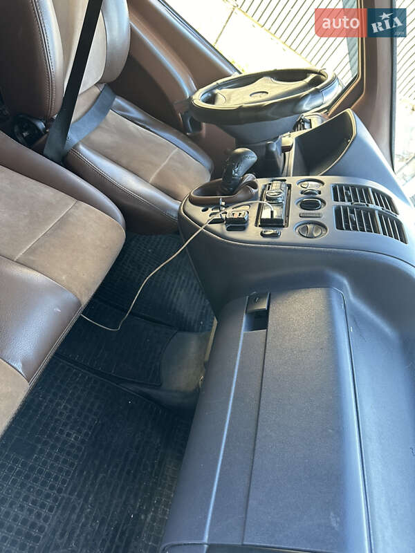 Минивэн Mercedes-Benz Vito 2000 в Тячеве фото 7 Минивэн Mercedes-Benz Vito 2000 в Тячеве