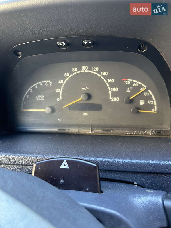 Минивэн Mercedes-Benz Vito 2000 в Тячеве фото 11 Минивэн Mercedes-Benz Vito 2000 в Тячеве