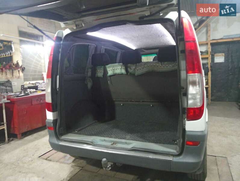 Мінівен Mercedes-Benz Vito 2004 в Охтирці