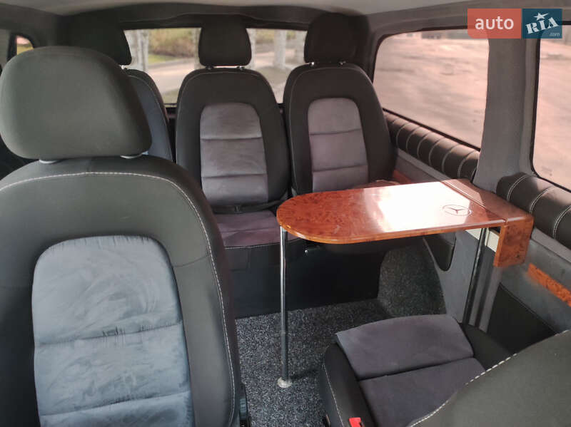 Минивэн Mercedes-Benz Vito 2010 в Николаеве