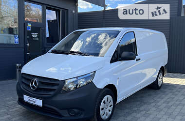 Минивэн Mercedes-Benz Vito 2017 в Черновцах