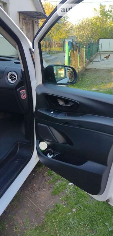 Минивэн Mercedes-Benz Vito 2015 в Ивано-Франковске фото 27 Минивэн Mercedes-Benz Vito 2015 в Ивано-Франковске