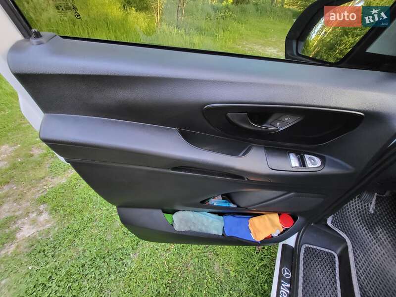 Минивэн Mercedes-Benz Vito 2015 в Полтаве