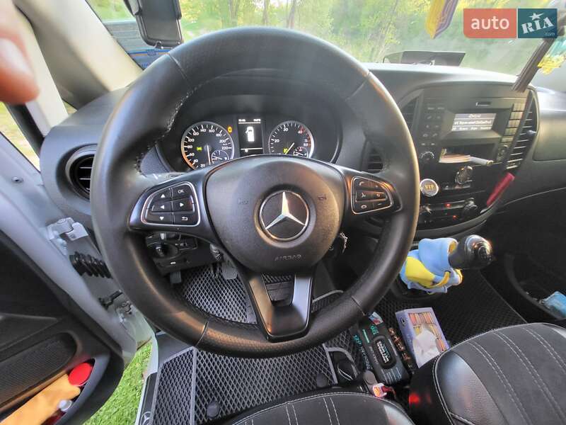 Минивэн Mercedes-Benz Vito 2015 в Полтаве