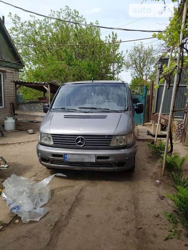 Минивэн Mercedes-Benz Vito 2000 в Кривом Роге